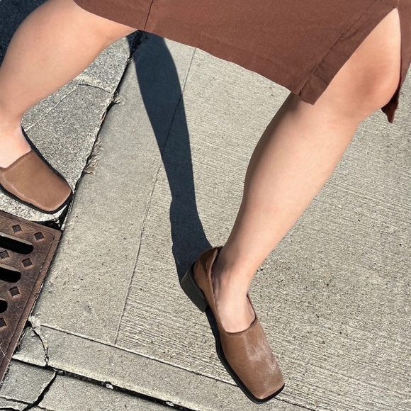 HOPP Made in Italy Leather Bare Loafer Toffee Calf Hair, SZ 6.5 - Picture 3 of 15